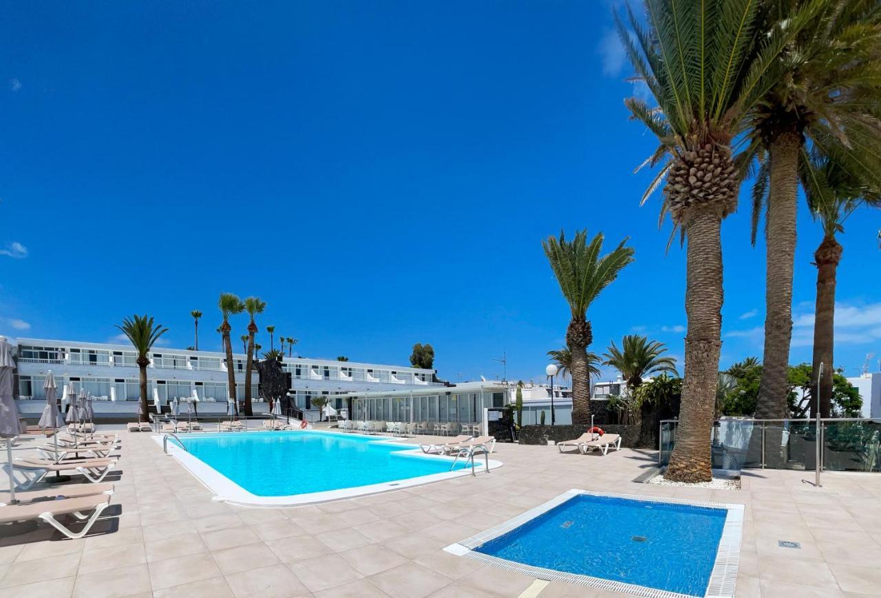 Apartamentos Orly Club Arena Dorada Пуерто-дель-Кармен Екстер'єр фото