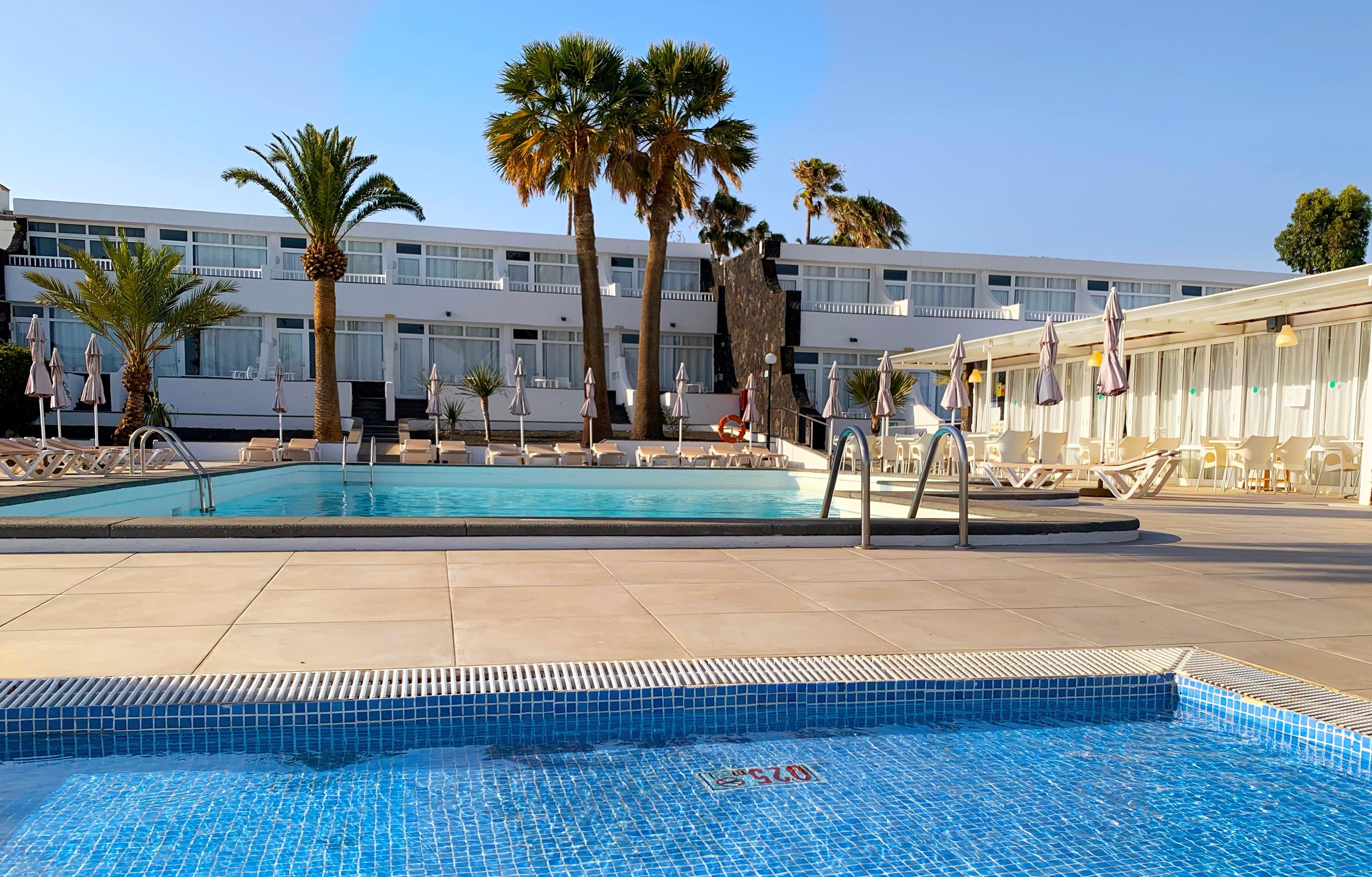 Apartamentos Orly Club Arena Dorada Пуерто-дель-Кармен Екстер'єр фото