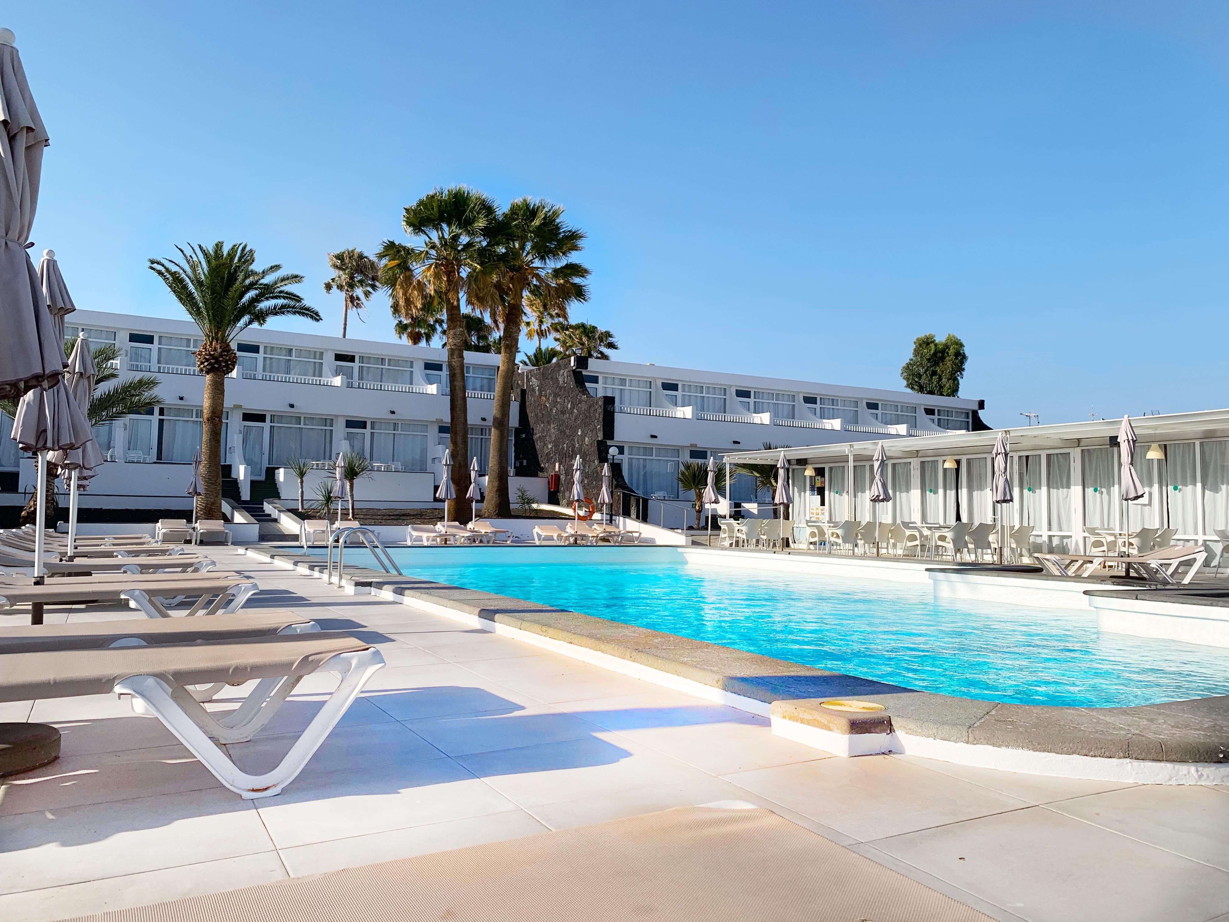 Apartamentos Orly Club Arena Dorada Пуерто-дель-Кармен Екстер'єр фото